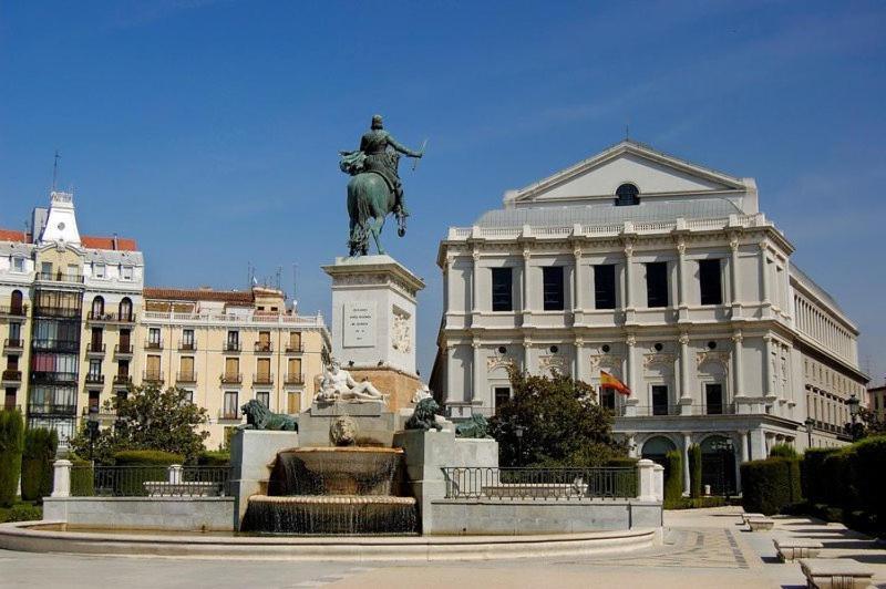 Hostal Berlin Μαδρίτη Εξωτερικό φωτογραφία